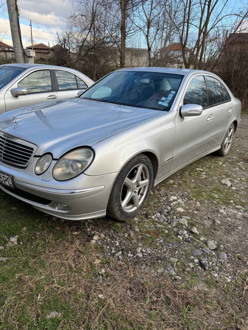 Mercedes-Benz E 320, снимка 4 - Автомобили и джипове - 53400167