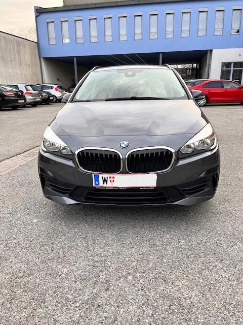 BMW 2 Active Tourer 216d - изображение 2