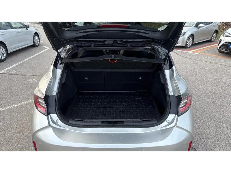 Toyota Corolla 2.0 HSD CVT FWD LOUNGE - изображение 10