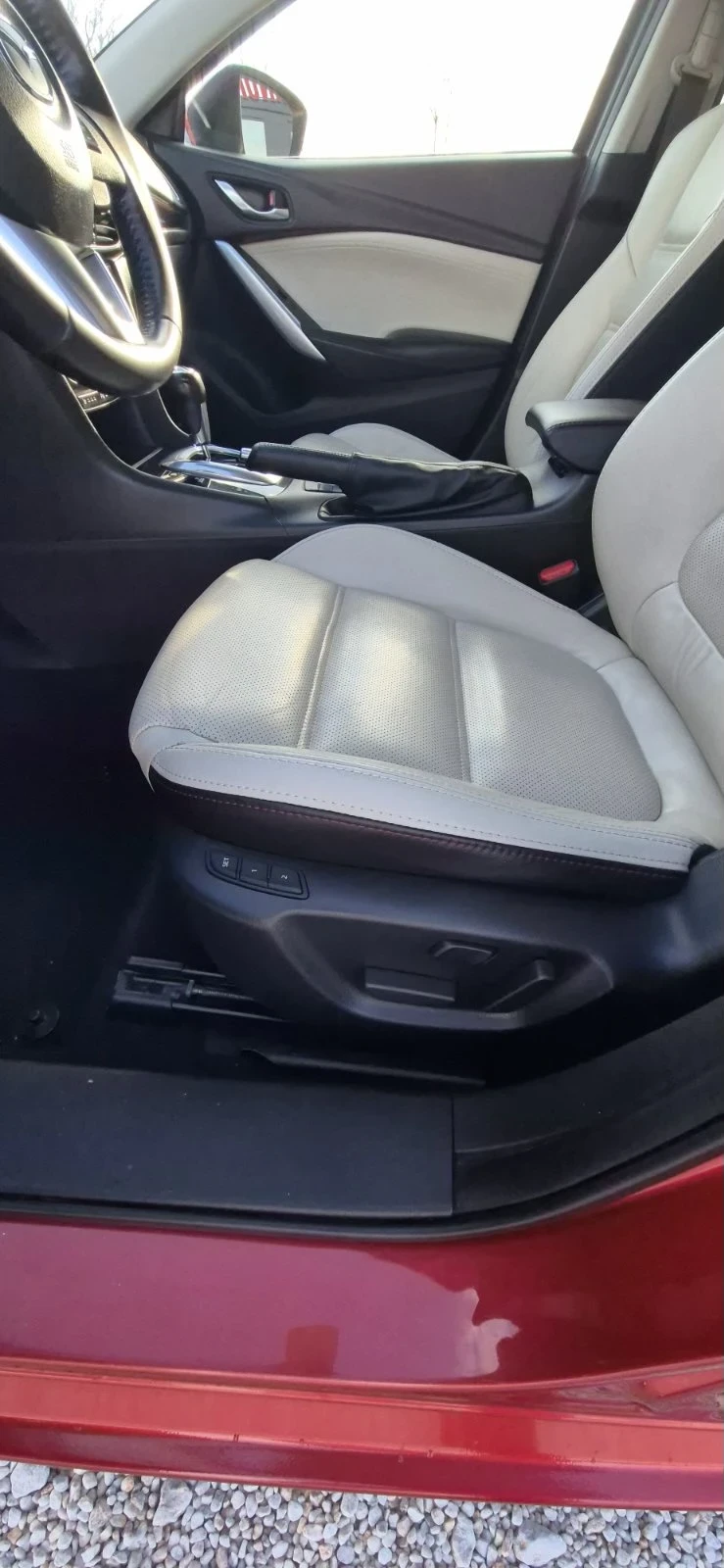 Mazda 6 2.2SKYACTIV/ПОДГРЕВ/ПАНОРАМА/КАМЕРА/ЕВРО 6, снимка 5 - Автомобили и джипове - 53504439