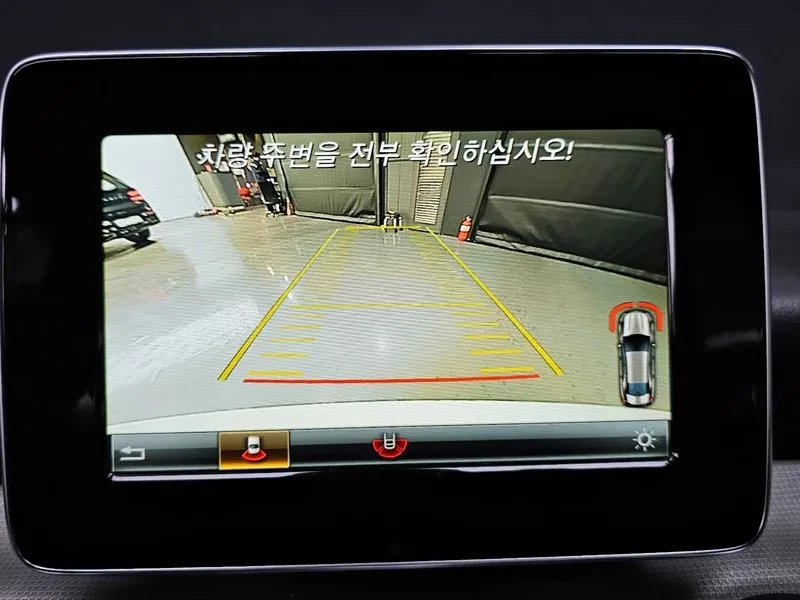 Mercedes-Benz CLA, снимка 15 - Автомобили и джипове - 54288365