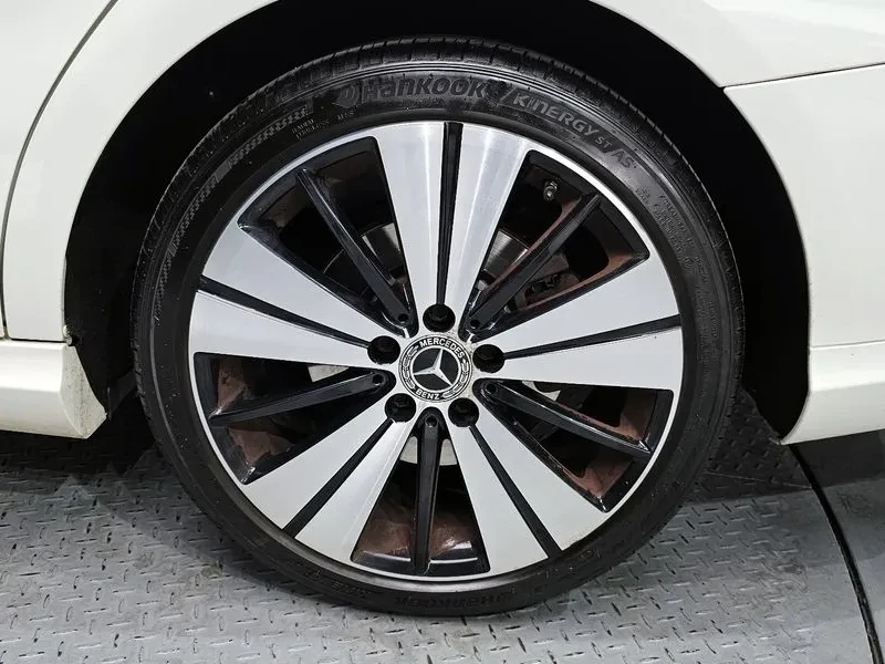 Mercedes-Benz CLA, снимка 5 - Автомобили и джипове - 54288365