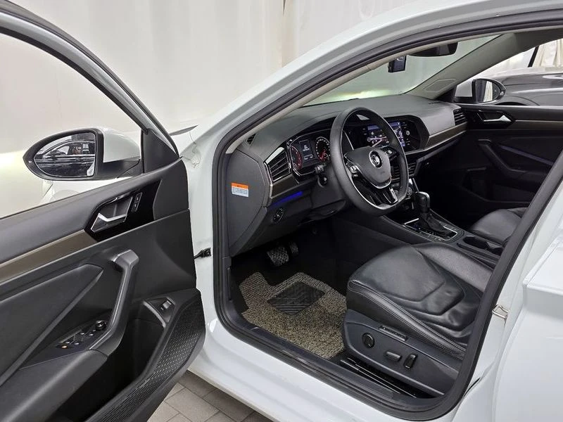 VW Jetta 1.4 TSI Prestige| 150к.с.| ВКЛ.ТЕХНОТЕСТ, снимка 10 - Автомобили и джипове - 55176381