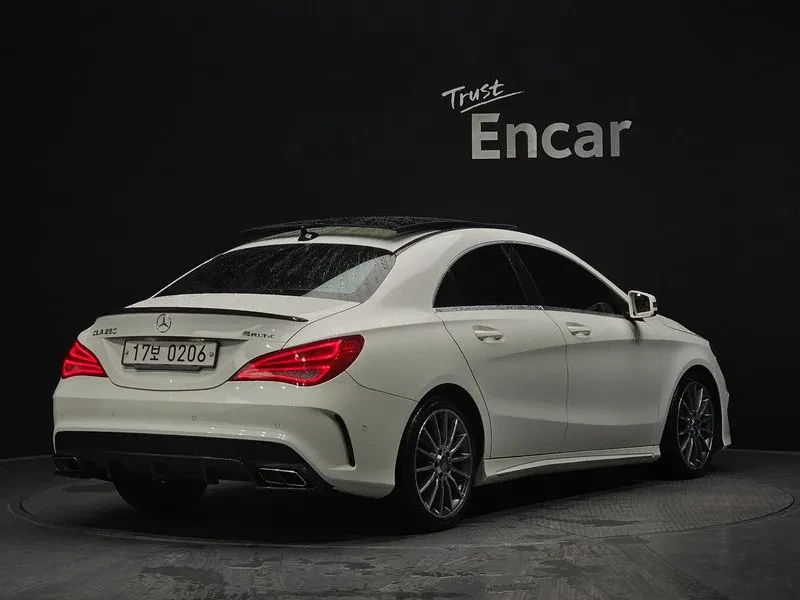 Mercedes-Benz CLA 250 4MATIC AMG STYLE, снимка 2 - Автомобили и джипове - 55719583