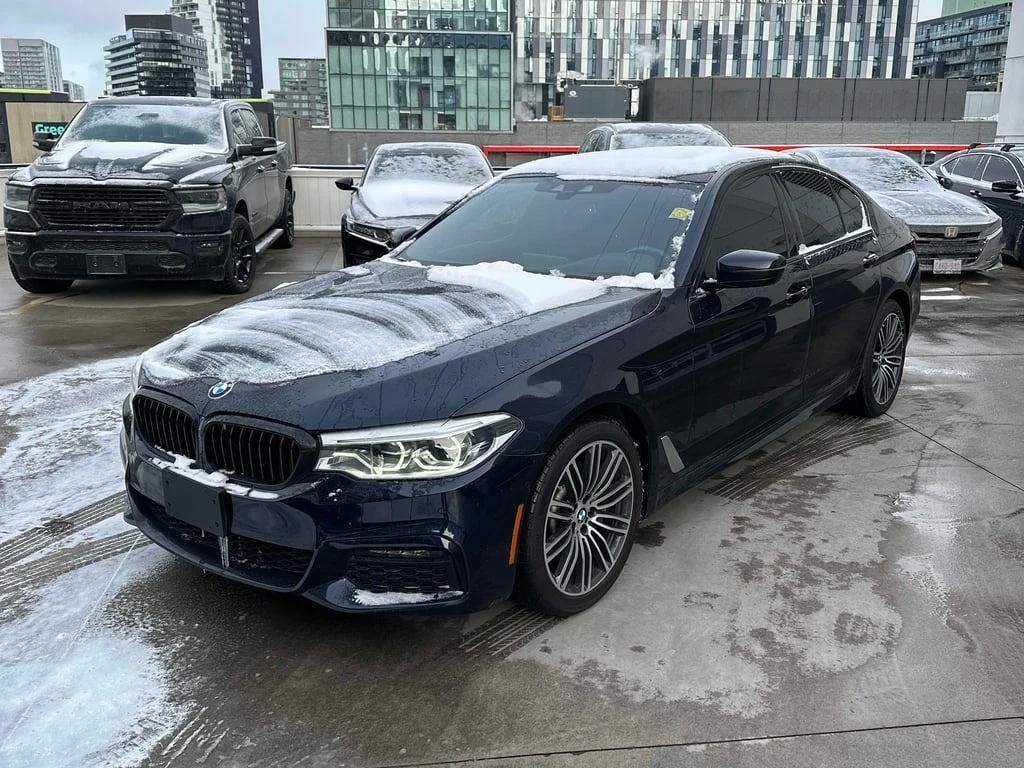 BMW 530 * 530i xDrive * CARFAX * M-pack* , снимка 1