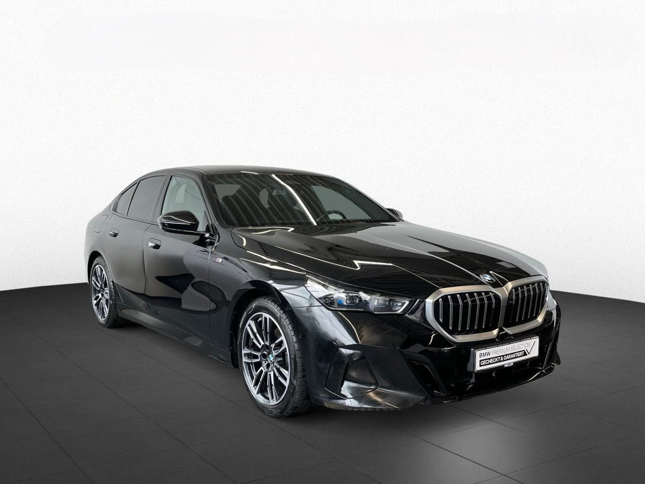 BMW 520 d G60 M-Sport 360/Harman Kardon/ACC/HUD В ГАРАНЦИЯ - изображение 2