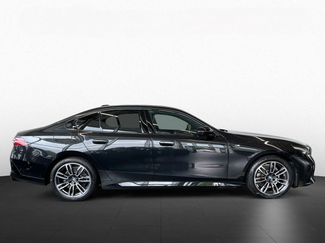 BMW 520 d G60 M-Sport 360/Harman Kardon/ACC/HUD В ГАРАНЦИЯ - изображение 5