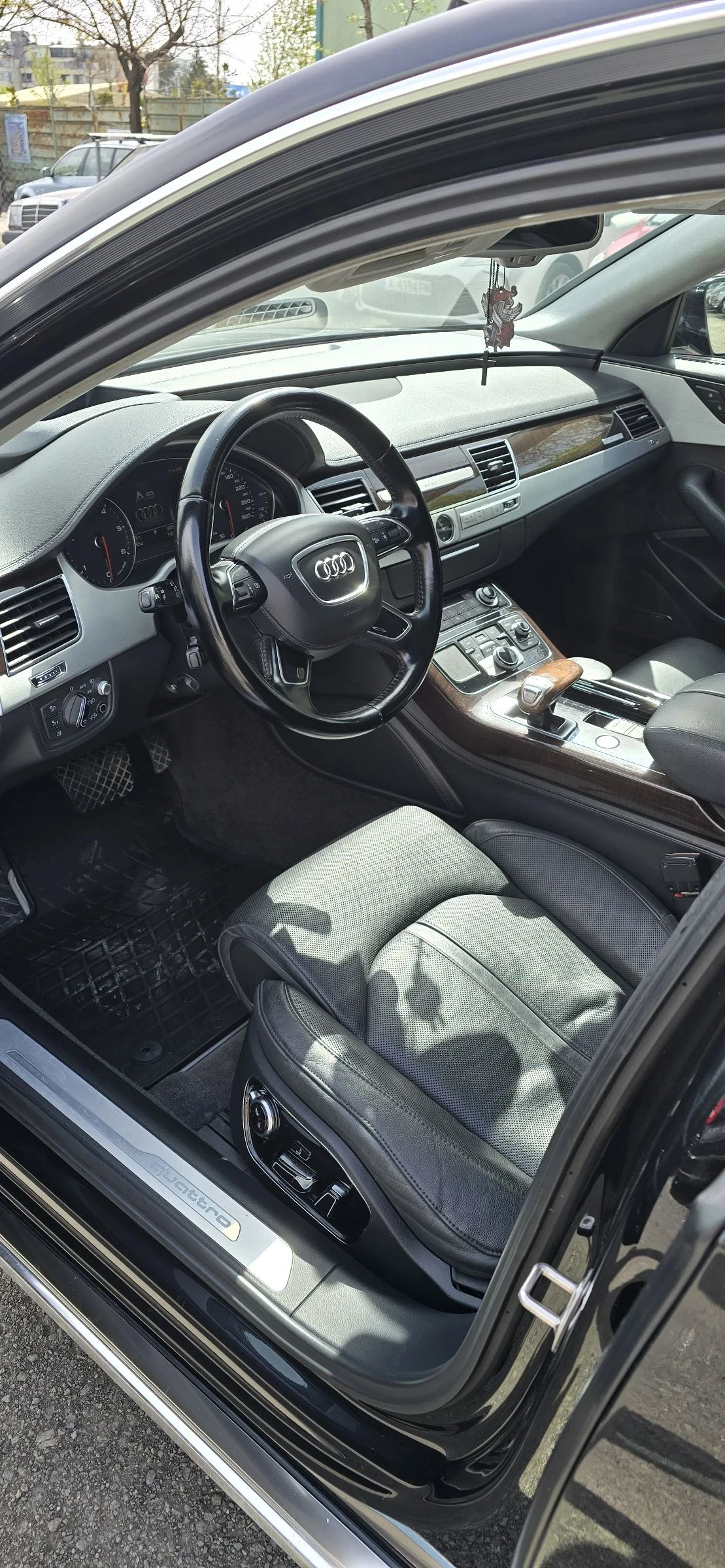 Audi A8 Business 3 + 1 - изображение 5