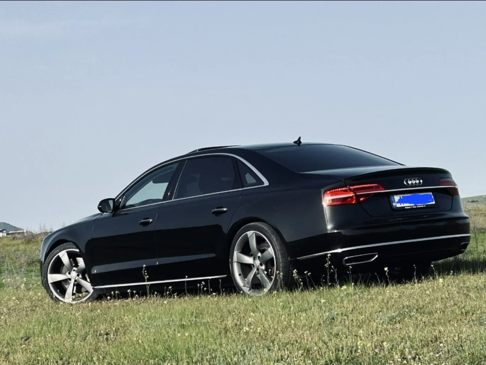 Audi A8 Business 3 + 1 - изображение 3