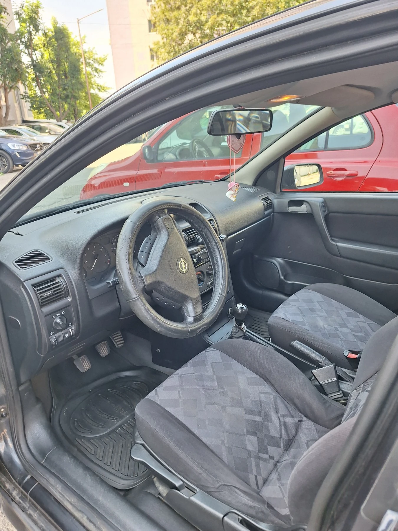 Opel Astra 1.4 Ecotec 16V (90 кс) - изображение 5