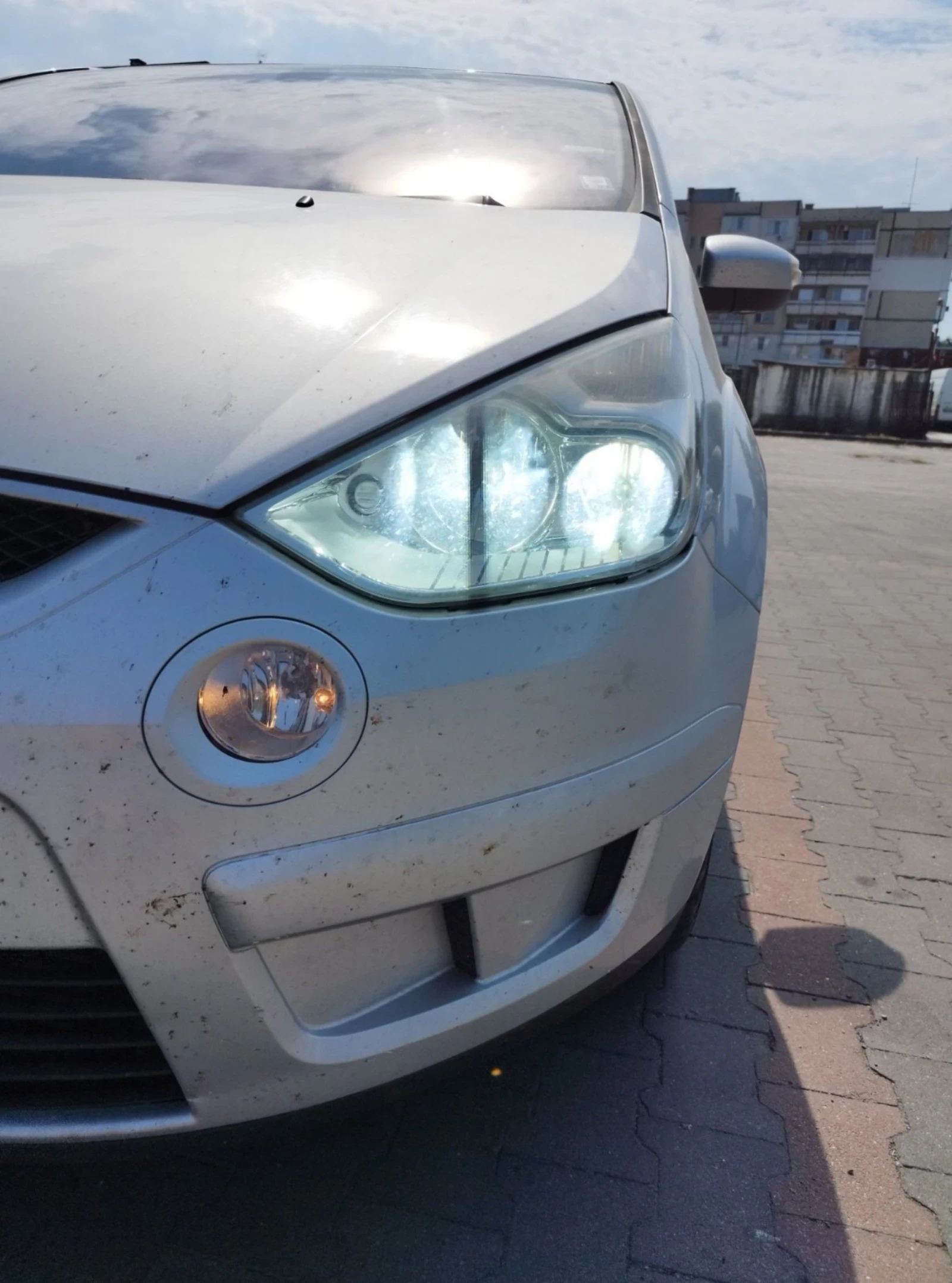 Ford S-Max 2.0 TDCI - изображение 3