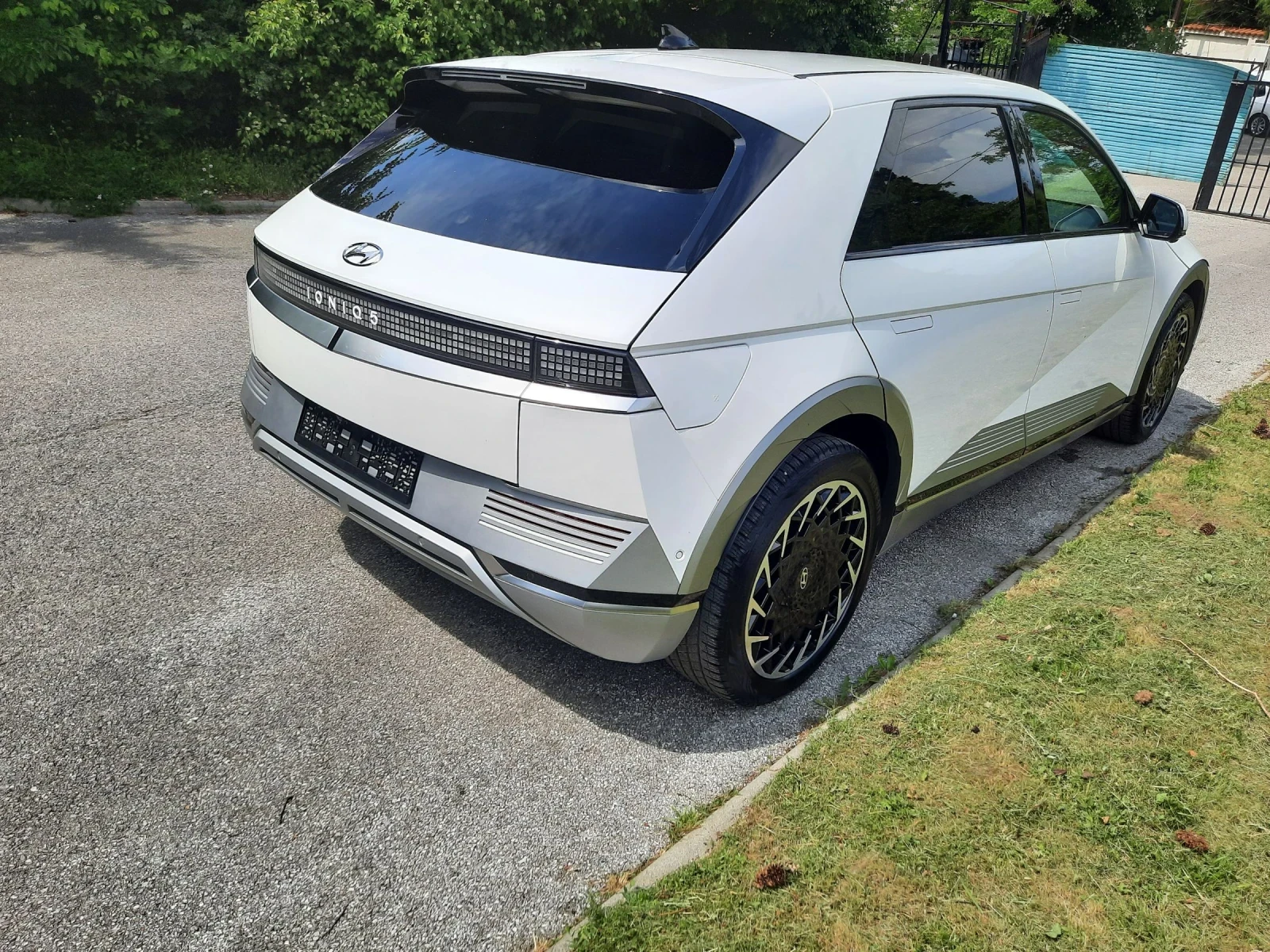 Hyundai Ioniq 5  - изображение 3