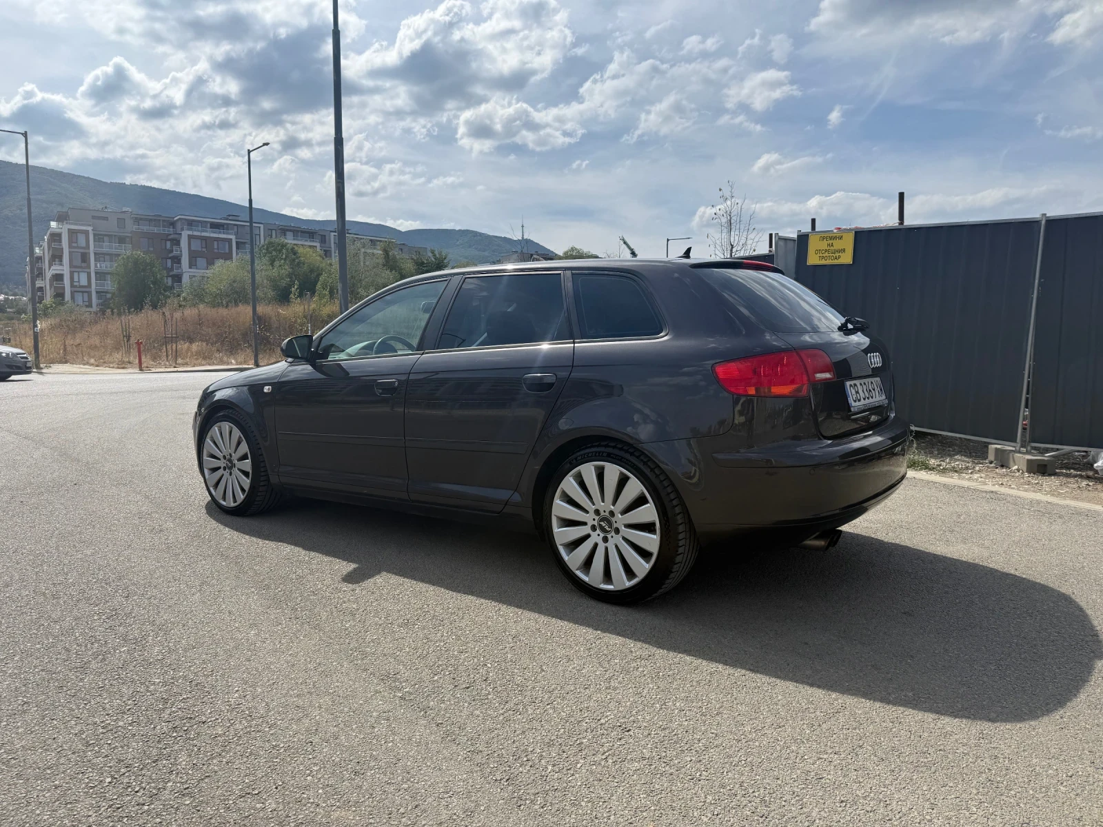 Audi A3 Sportback 2.0TFSI Quattro - изображение 4