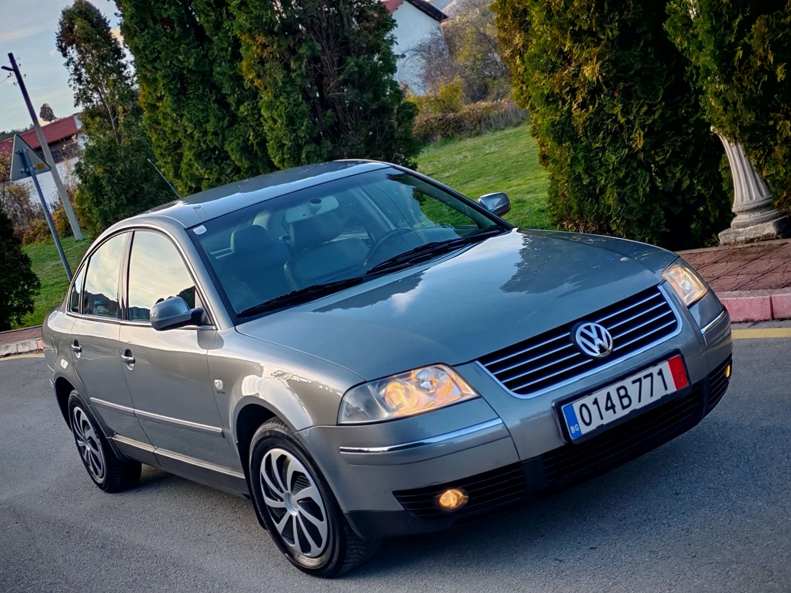 VW Passat 1.9TDI(101)* HIGHLINE* СЕДАН* НОВ ВНОС*  - изображение 10