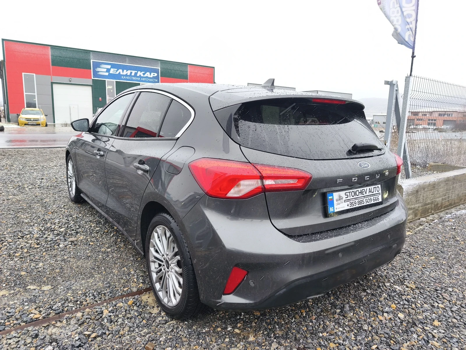 Ford Focus Automatic Titanium  - изображение 6