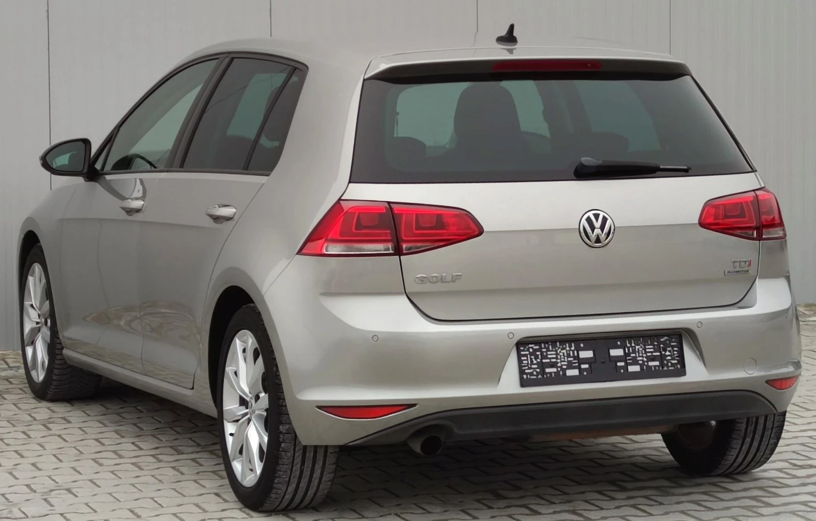 VW Golf * Highline* DSG* DISTRONIC*  - изображение 5