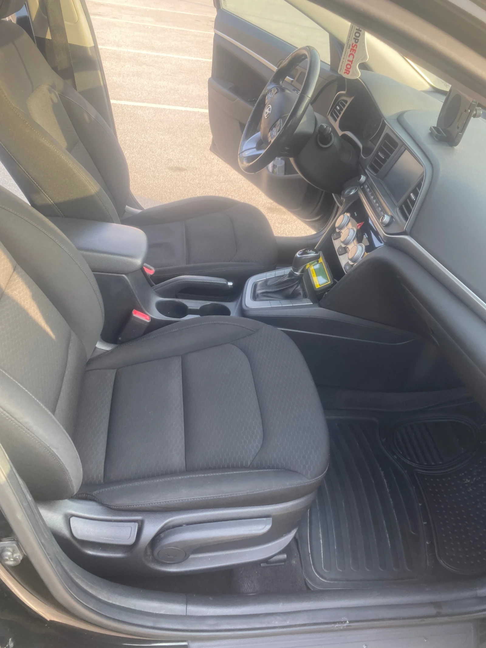 Hyundai Elantra 2.0 ������ � ���! | Mobile.bg � ����������� 11