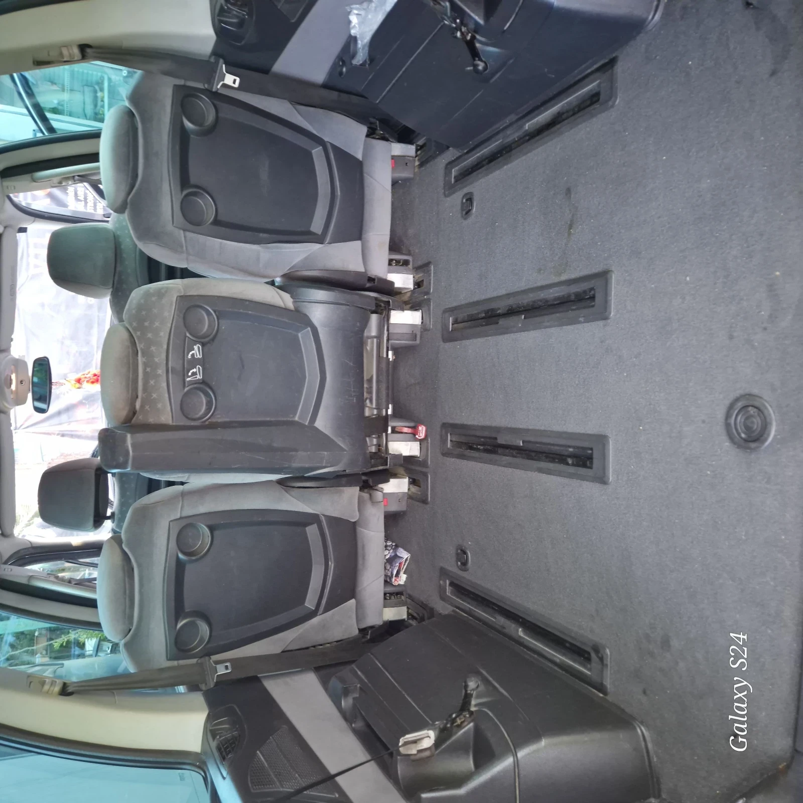 Peugeot 807 2.0 HDI, снимка 16 - Автомобили и джипове - 53846577