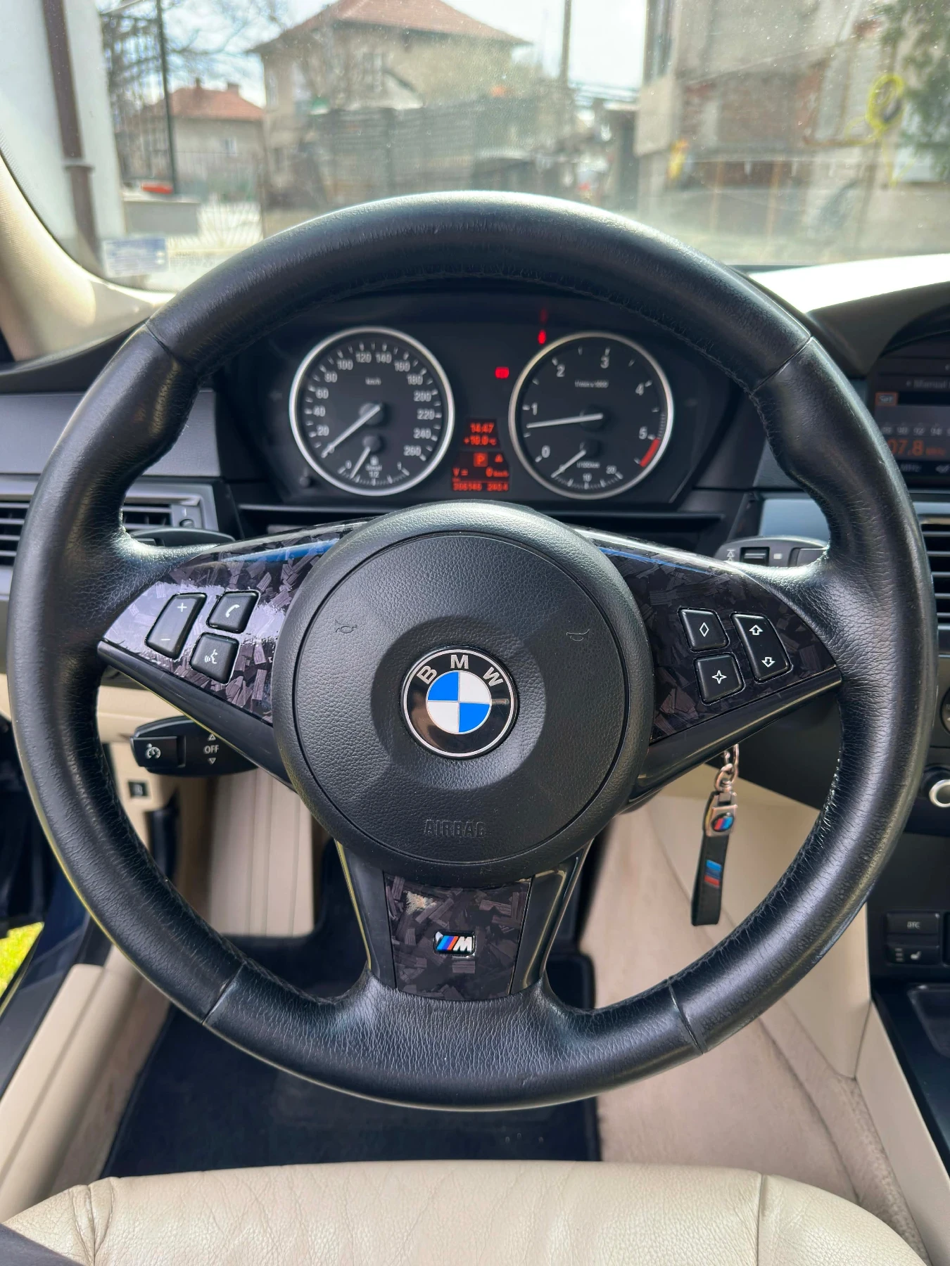 BMW 525, снимка 14 - Автомобили и джипове - 53937528