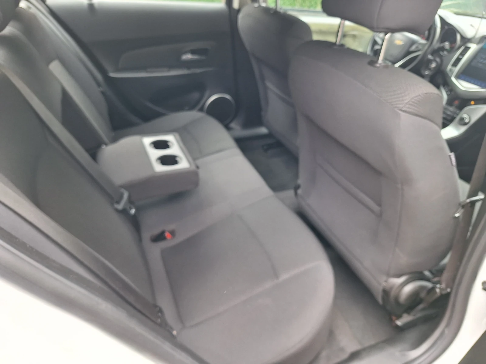 Chevrolet Cruze 1.6  | Mobile.bg � ����������� 12