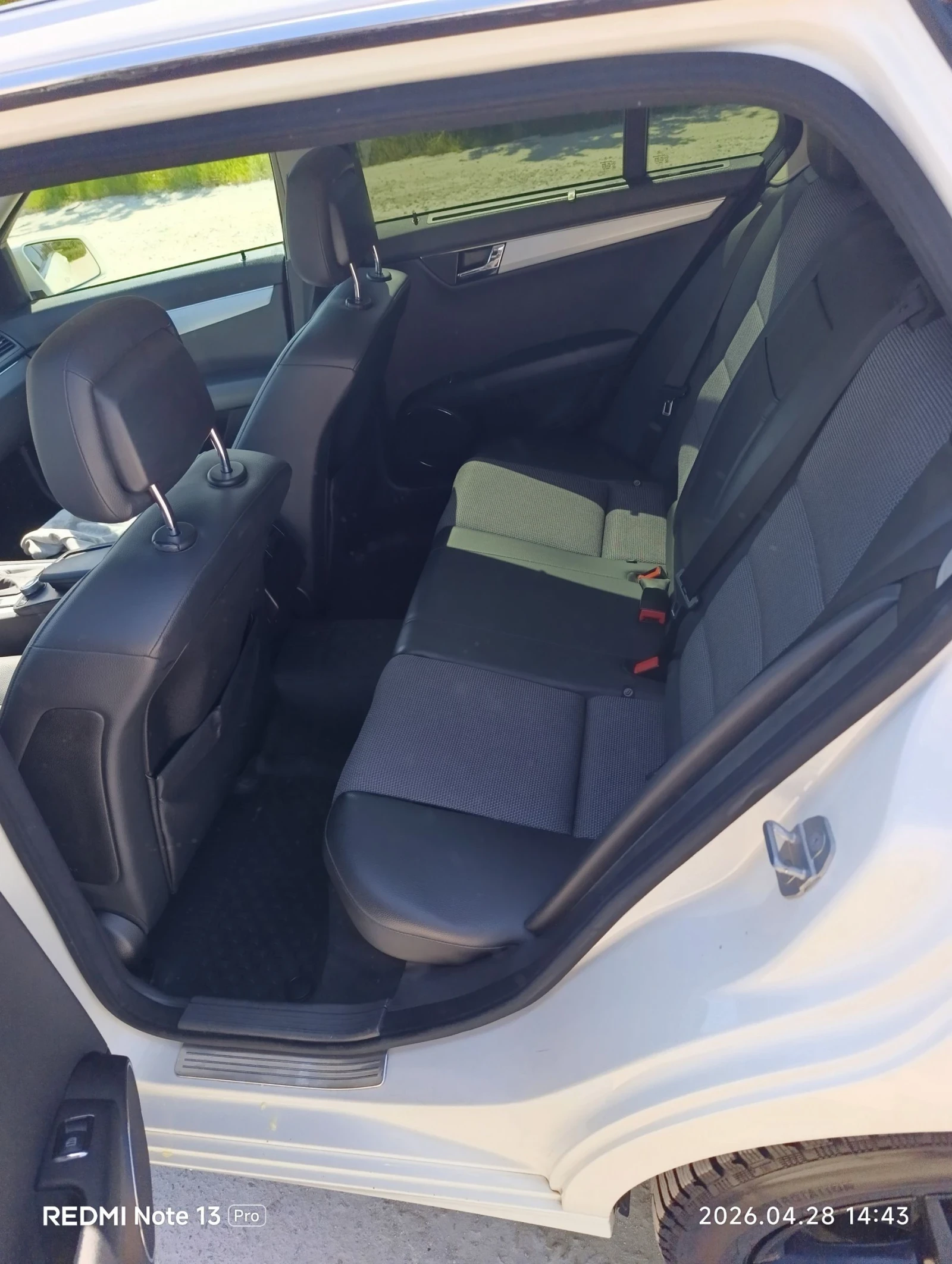 Mercedes-Benz C 350 бензин/газ, снимка 16 - Автомобили и джипове - 54427146