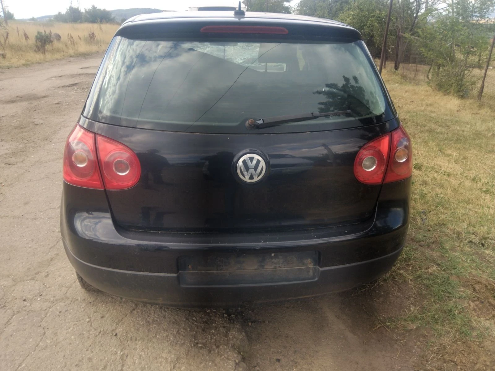 VW Golf 1.6 fsi, снимка 3 - Автомобили и джипове - 55274611