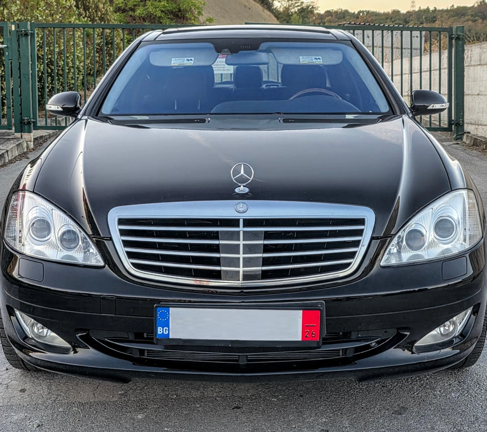 Mercedes-Benz S 600  * Масажи * V12 * Вакум * Пълна Сервизна История