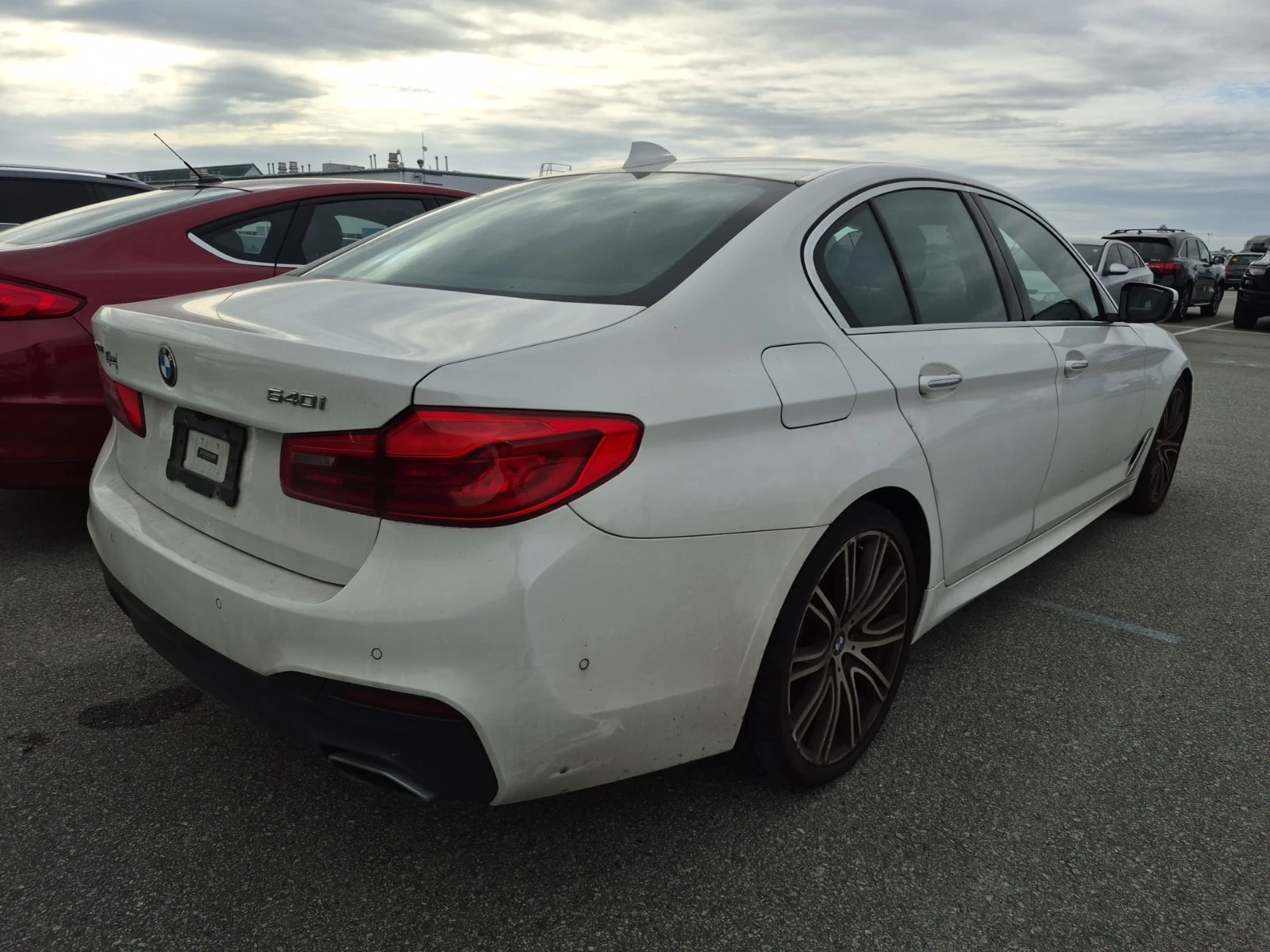 BMW 540  XDRIVE * M SPORT * HEAD UP * CARFAX * , снимка 3 - Автомобили и джипове - 56075726