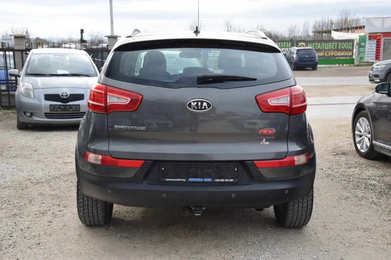 Kia Sportage 2, 0CRDI  AWD ПАНОРАМА, снимка 6 - Автомобили и джипове - 48248213