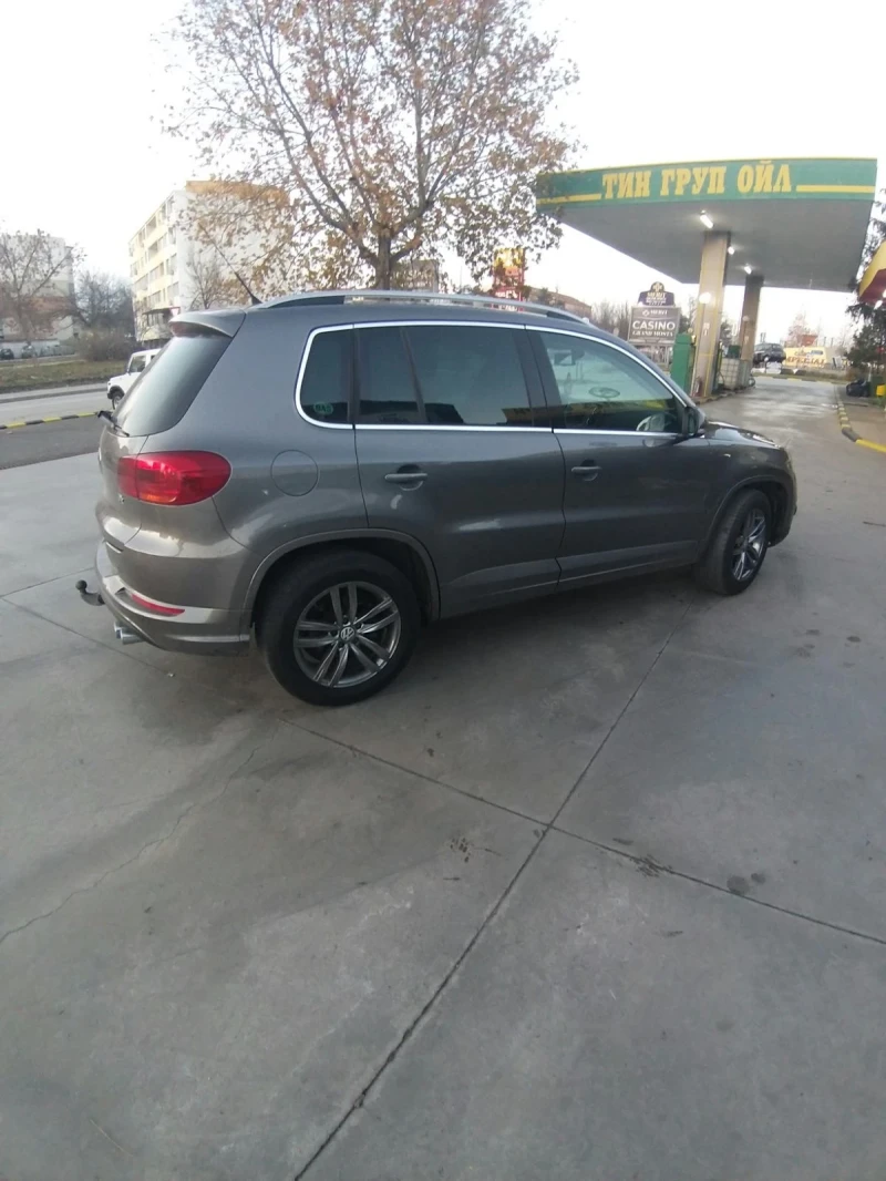 VW Tiguan 2.0 TDI R-line ABT, снимка 8 - Автомобили и джипове - 48318185