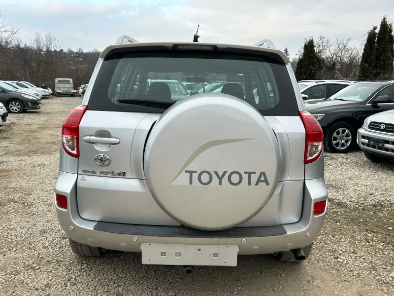 Toyota Rav4 2.2D 136к.с NAVI 6ск Италия 4х4, снимка 5 - Автомобили и джипове - 48787003