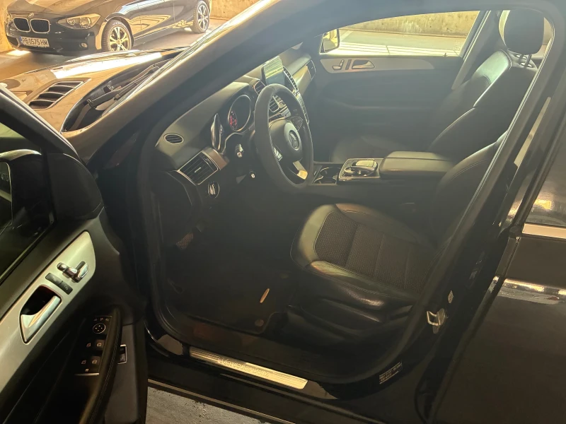 Mercedes-Benz GLE 250 d 4X4 9G-tronik РЕГИСТРИРАН ОБСЛУЖЕН ПЕРФЕКТЕН, снимка 8 - Автомобили и джипове - 52817021