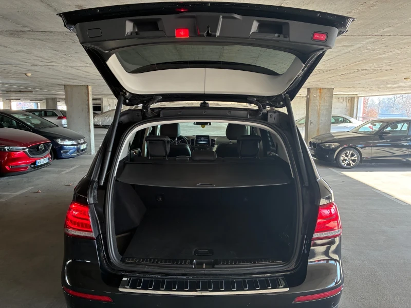 Mercedes-Benz GLE 250 d 4X4 9G-tronik РЕГИСТРИРАН ОБСЛУЖЕН ПЕРФЕКТЕН, снимка 12 - Автомобили и джипове - 52817021