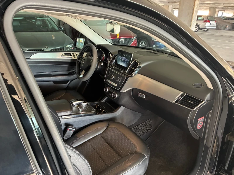 Mercedes-Benz GLE 250 d 4X4 9G-tronik РЕГИСТРИРАН ОБСЛУЖЕН ПЕРФЕКТЕН, снимка 11 - Автомобили и джипове - 52817021