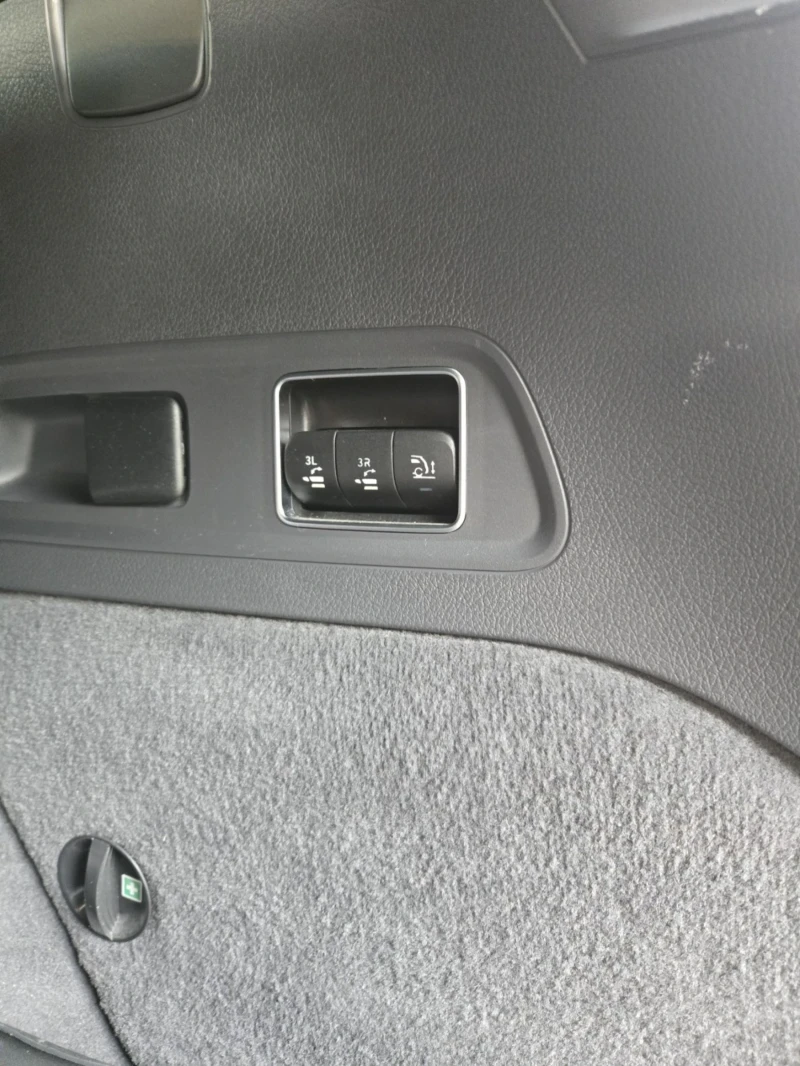 Mercedes-Benz GLS 400 4Matic, снимка 14 - Автомобили и джипове - 53457738