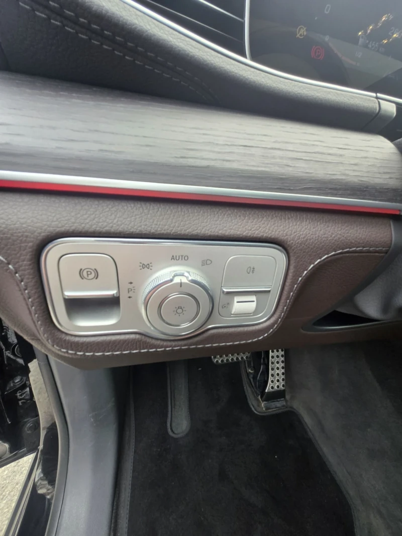 Mercedes-Benz GLS 400 4Matic, снимка 9 - Автомобили и джипове - 53457738