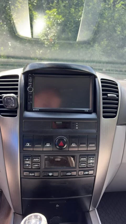 Kia Sorento, снимка 5 - Автомобили и джипове - 55155870