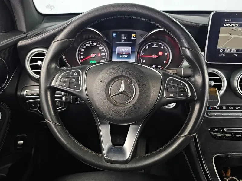 Mercedes-Benz GLC 220 4MATIC PREMIUM, снимка 14 - Автомобили и джипове - 55311024