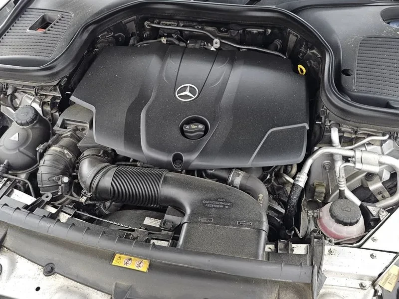 Mercedes-Benz GLC 220 4MATIC PREMIUM, снимка 6 - Автомобили и джипове - 55311024