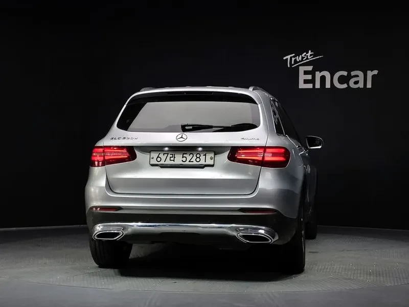Mercedes-Benz GLC 220 4MATIC PREMIUM, снимка 4 - Автомобили и джипове - 55311024