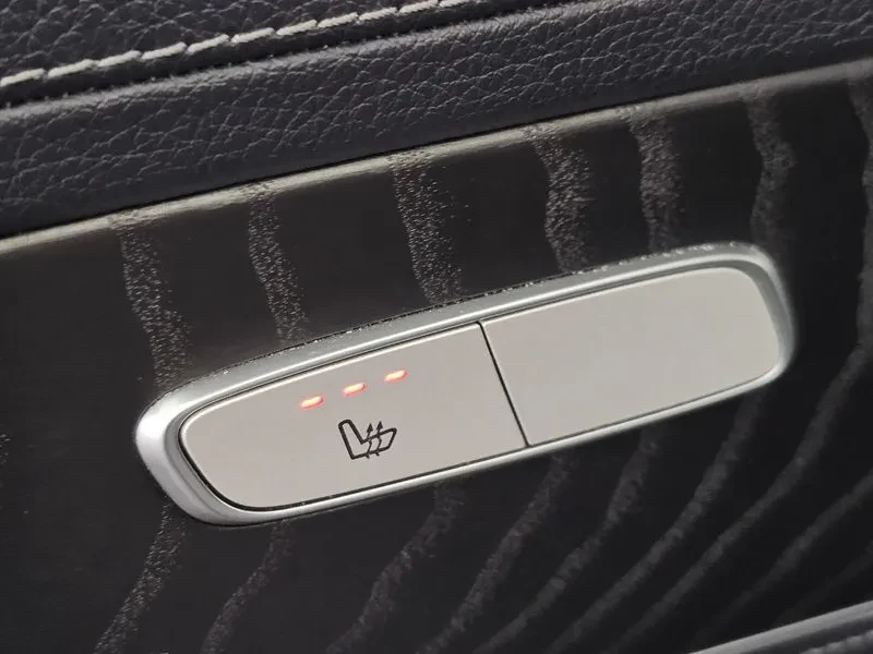 Mercedes-Benz GLC 220 4MATIC PREMIUM, снимка 12 - Автомобили и джипове - 55311024