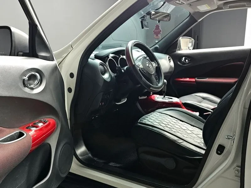 Nissan Juke SV F15 1.6 Бензин, снимка 9 - Автомобили и джипове - 55458339