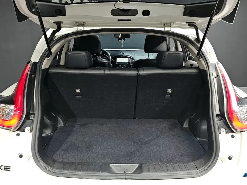 Nissan Juke SV F15 1.6 Бензин, снимка 13 - Автомобили и джипове - 55458339
