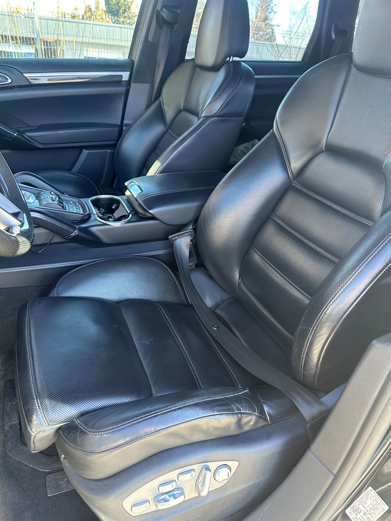 Porsche Cayenne TECHART ОБСЛУЖЕН, снимка 11 - Автомобили и джипове - 53784466