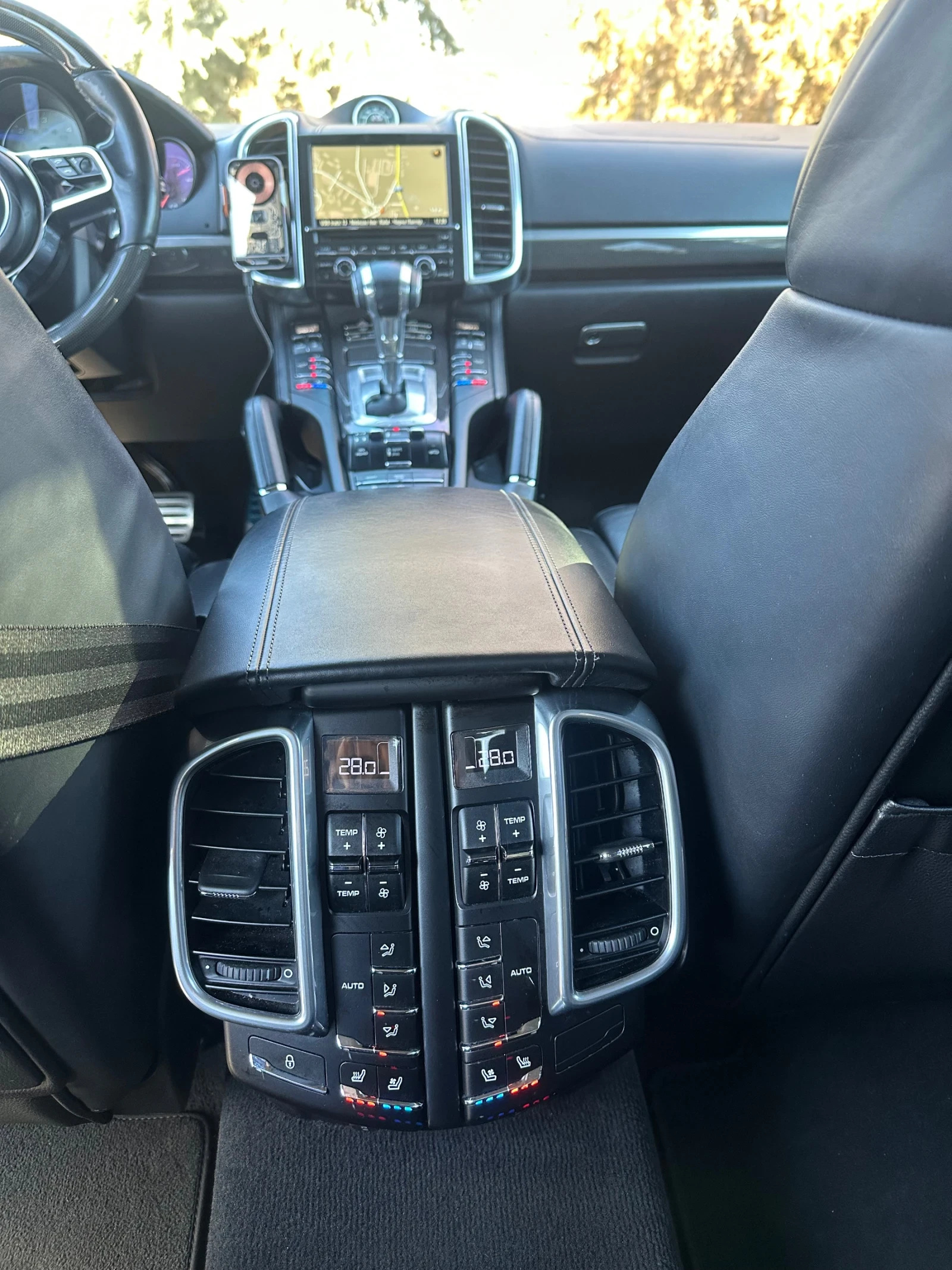 Porsche Cayenne TECHART ОБСЛУЖЕН, снимка 12 - Автомобили и джипове - 53784466