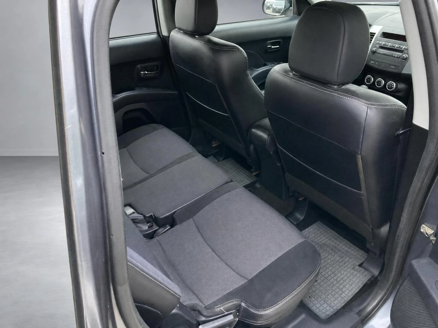 Peugeot 4007 8900 | Mobile.bg � ����������� 10
