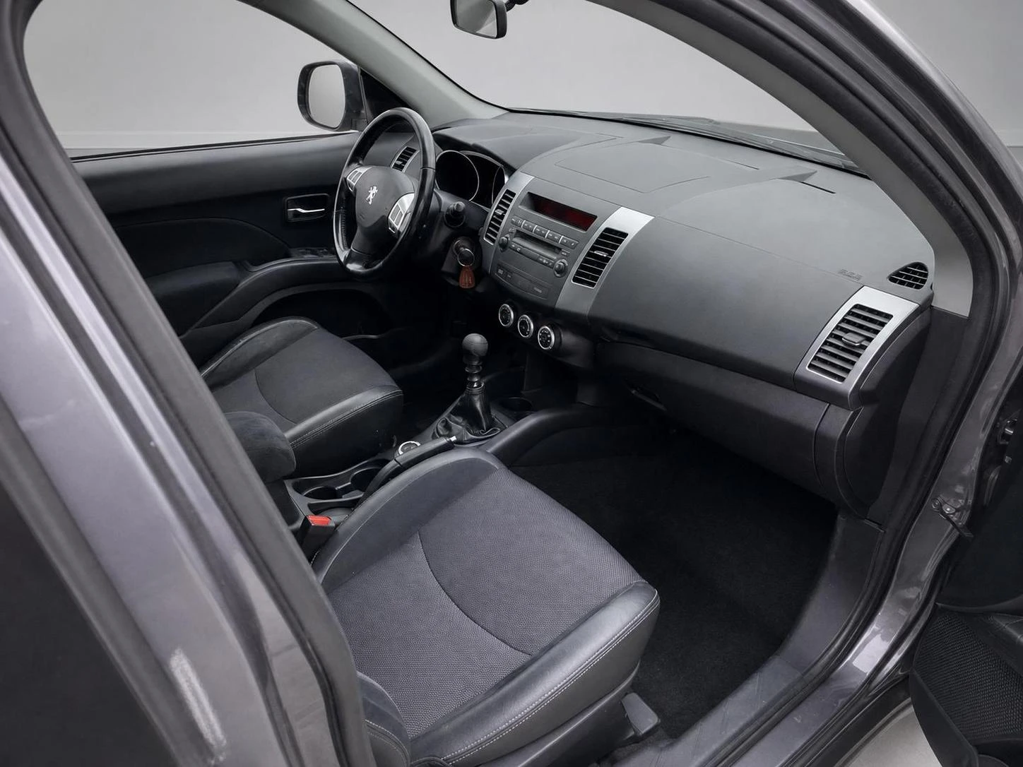 Peugeot 4007 8900 | Mobile.bg � ����������� 9