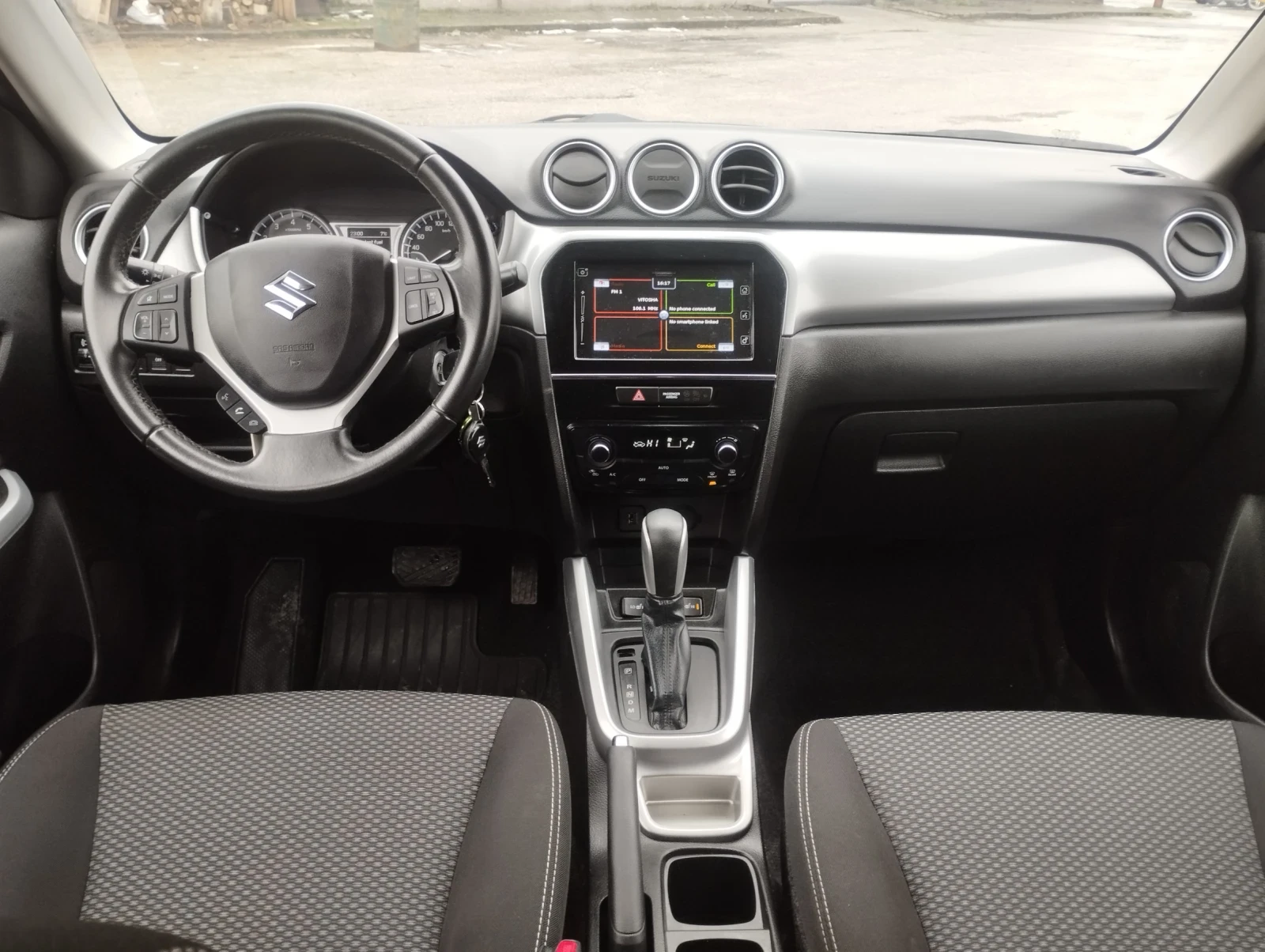 Suzuki Vitara 1.6 120к АВТОМАТИК  - изображение 8