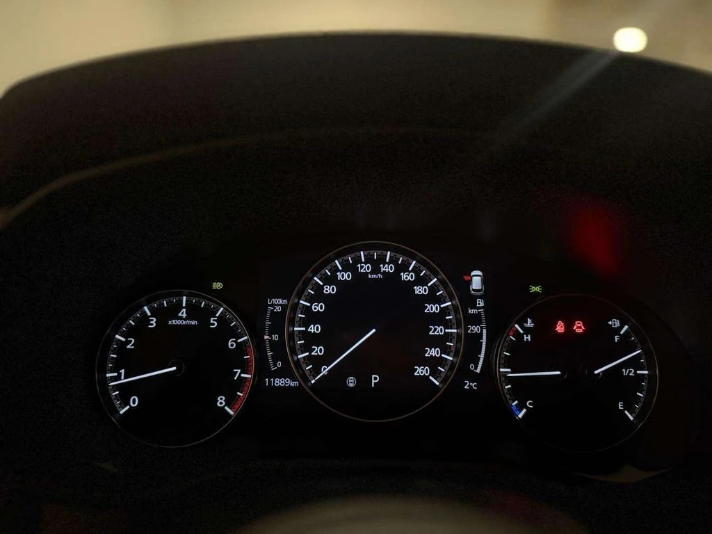 Mazda CX-50 * Premium * CARFAX * ���� �� �� | Mobile.bg � ����������� 9