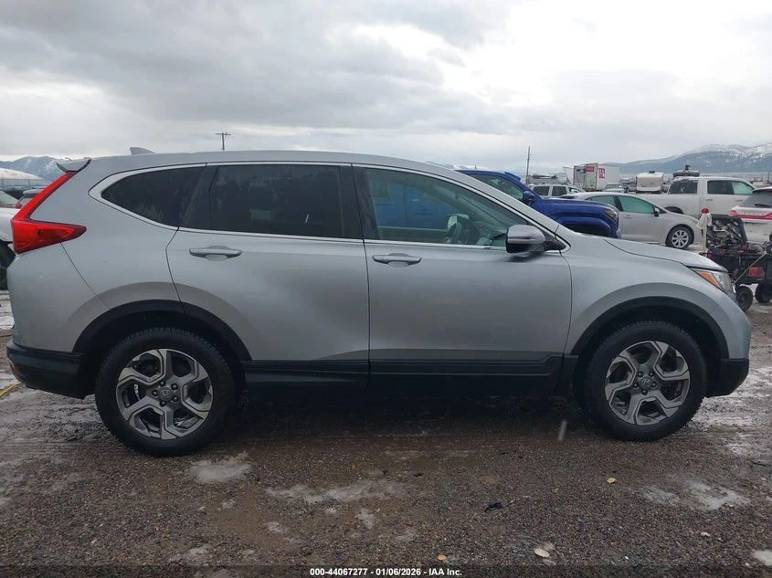 Honda Cr-v 1.5l Ex, снимка 13 - Автомобили и джипове - 53773545